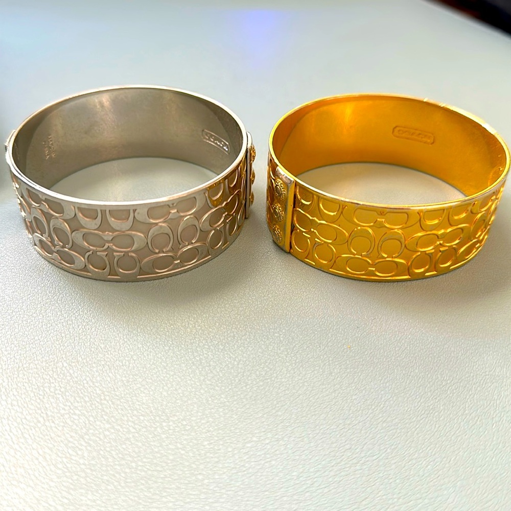 Vintage signature CC Coach bracelets -Gold and Silver